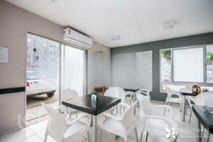 Image 19 - 883697