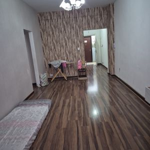 Image 9 - 883698