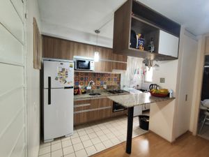Image 5 - 883699
