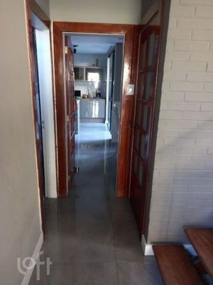 Image 6 - 883703
