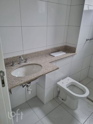 Image 6 - 883721