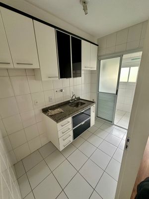 Image 4 - 883727