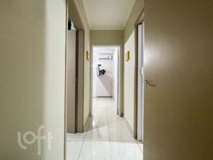 Image 18 - 883731