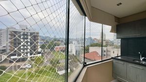 Image 18 - 883743