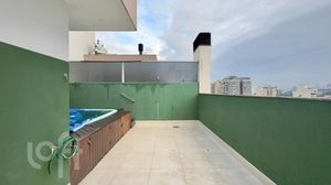 Image 19 - 883743