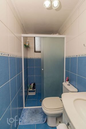 Image 13 - 883744
