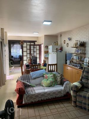 Image 29 - 883747