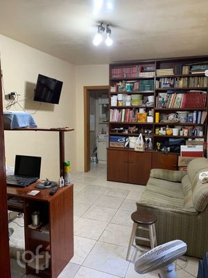 Image 30 - 883747