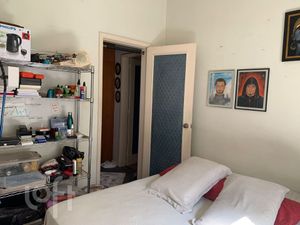 Image 13 - 883747