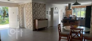 Image 13 - 883753