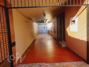 Image 5 - 883754