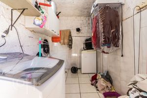 Image 39 - 883754
