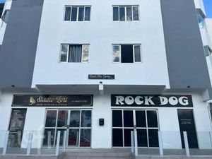Image 8 - 883755