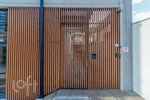 Image 12 - 883763
