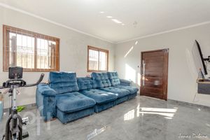 Image 3 - 883772