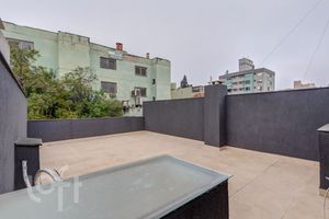 Image 52 - 883776