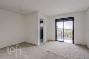 Image 37 - 883776