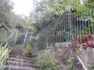 Image 15 - 883784