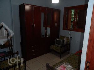 Image 7 - 883784