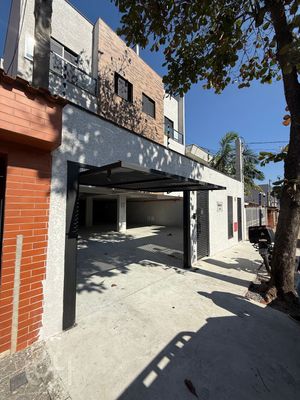 Image 22 - 883785