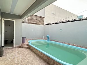 Image 23 - 883789