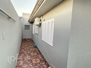 Image 25 - 883789