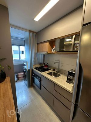 Image 8 - 883793