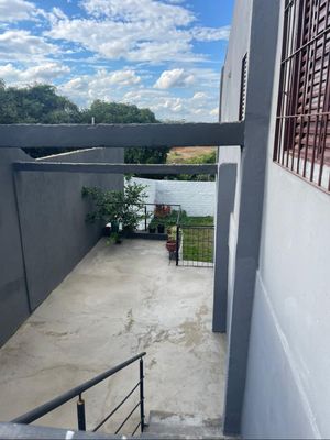 Image 7 - 883797