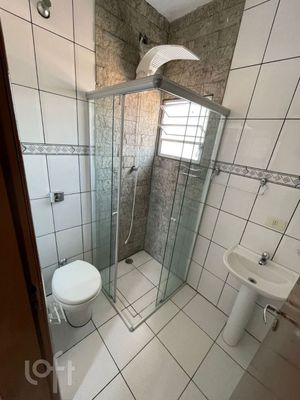 Image 13 - 883810