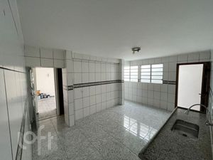 Image 1 - 883810