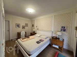 Image 27 - 883812