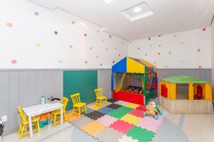 Image 82 - 883821
