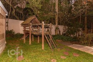 Image 87 - 883821