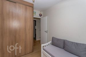 Image 37 - 883821