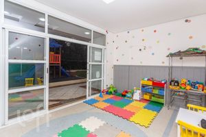 Image 83 - 883821