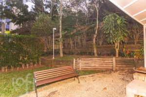 Image 89 - 883821