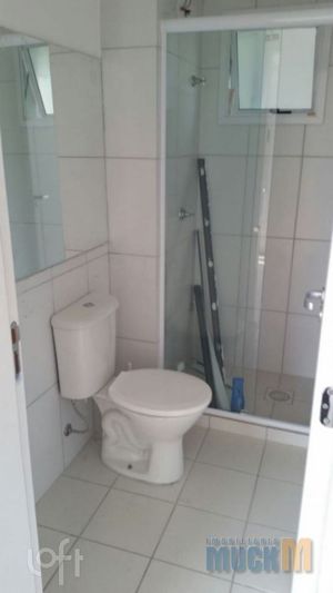 Image 4 - 883823