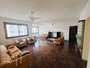 Image 4 - 883838