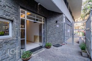 Image 19 - 883841
