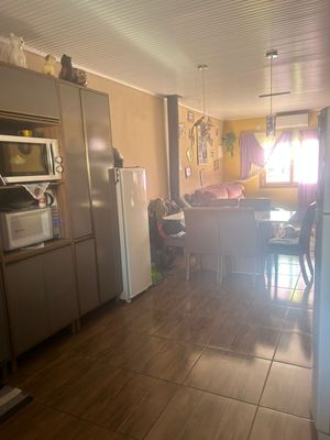 Image 3 - 883850