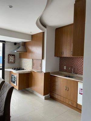 Image 12 - 883852