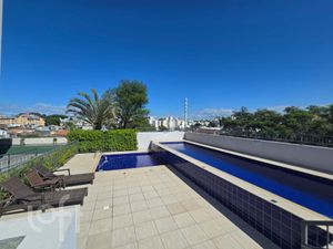 Image 15 - 883871