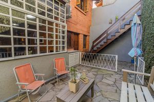 Image 8 - 883876