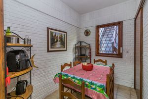 Image 47 - 883876