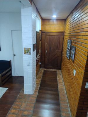 Image 23 - 883876