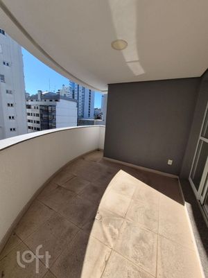 Image 13 - 883892