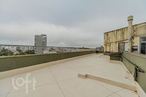 Image 26 - 883940