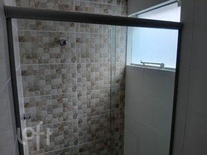 Image 18 - 883943