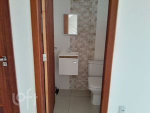 Image 11 - 883943