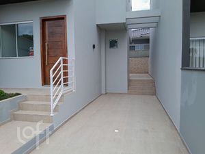 Image 1 - 883943